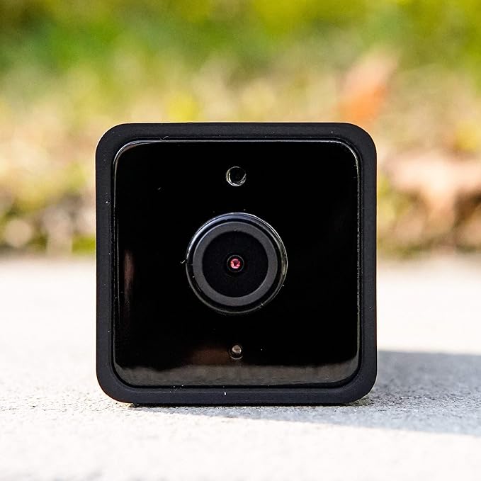 Equine Eye Voyager - Wireless Horse Trailer Camera β Live Video to Your Mobile with Night Vision, Audio - 8 Hours Battery Life - No Cell Signal Needed - Compatible with iPhone & Android Devices