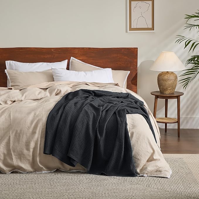 Bedsure 100% Cotton Blanket Twin XL Size for College Dorm - Breathable and Soft, Waffle Weave Twin Blanket for Summer, Dorm Room Essentials, Black, 66x90 inches