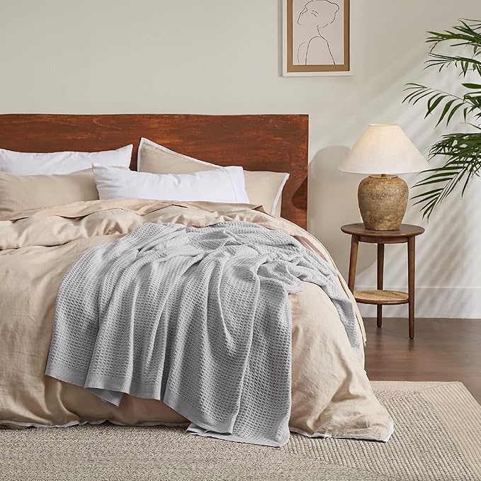 Bedsure 100% Cotton Blanket Twin XL Size for College Dorm - Breathable and Soft, Waffle Weave Twin Blanket for Summer, Dorm Room Essentials, Grey, 66x90 inches