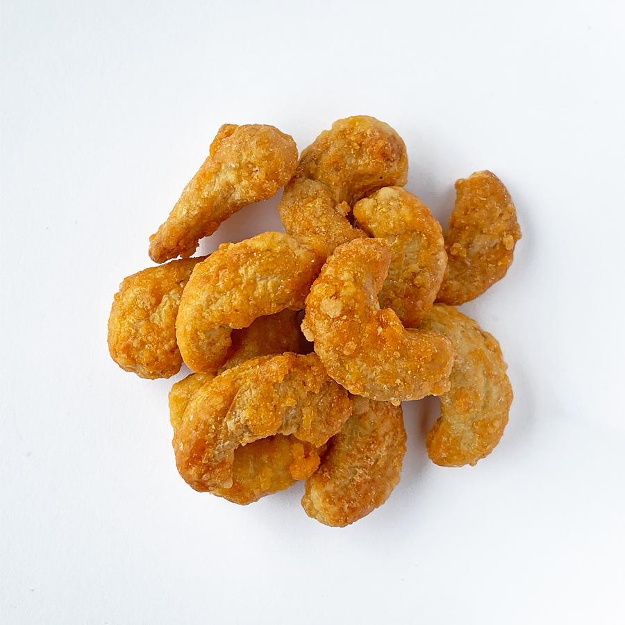 Peach Ancho Chili Cashews