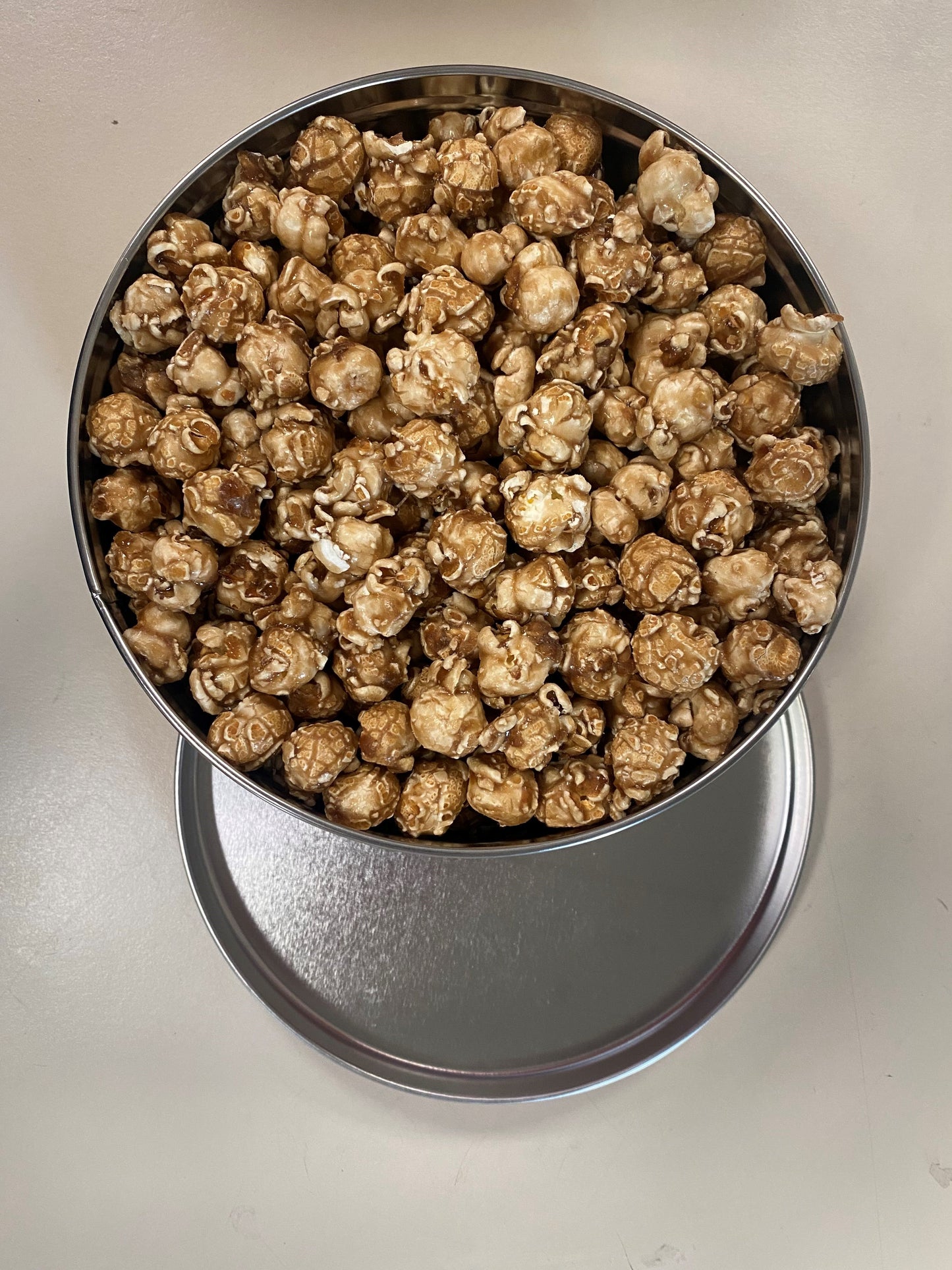 Tin with Caramel Popcorn