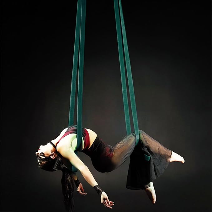 8.2ft 2.5m Aerial Straps Ropes Yoga Aerial Acrobatics Body Aerial Loop Trapeze Circus Apparatuses Equipment Three-Layer Straps 1 pairs