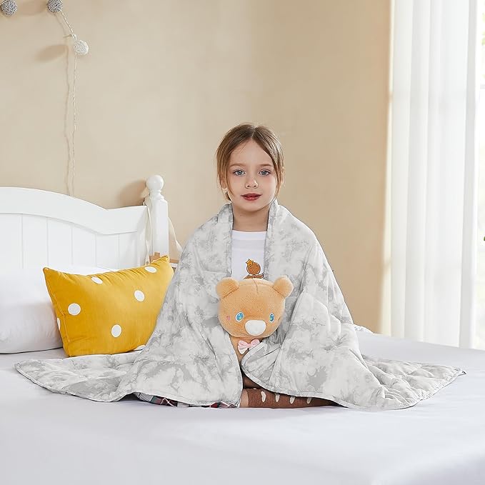 L'AGRATY Weighted Blanket - 36"x48" 5lbs Weighted Blanket Microfiber Material with Glass Beads Small Blanket for All-Season Summer Fall Winter Soft Thick Blanket