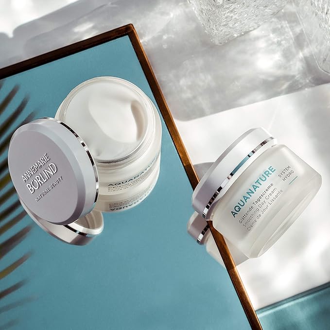 ANNEMARIE BÖRLIND - AQUANATURE Smoothing Day Cream - Aloe Algae and Hyaluronic Acid Facial Moisturizer - Smooths, Regenerates, Rehydrates - 1.69 Fl Oz