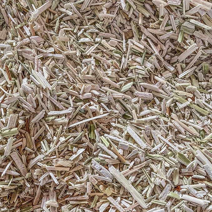 Eaton Pet and Pasture, Naturally Grown Hemp Pet Bedding for Chickens, Nesting Boxes, Rabbits, Hamsters, Small Pets, Highly Absorbent, Hypoallergenic, Eco-Friendly, Farmer Owned 28L