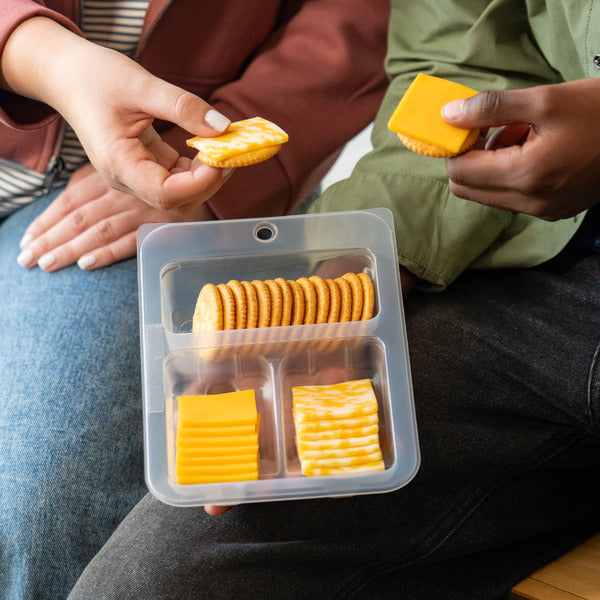 Sargento Shareables Natural Cheddar & Colby-Jack Sliced Cheese with Ritz® Original Crackers Cheese Tray
